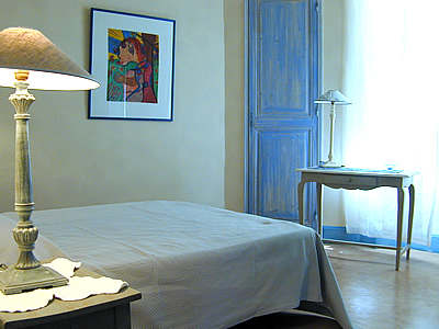 Reservation d'hotel à Orange