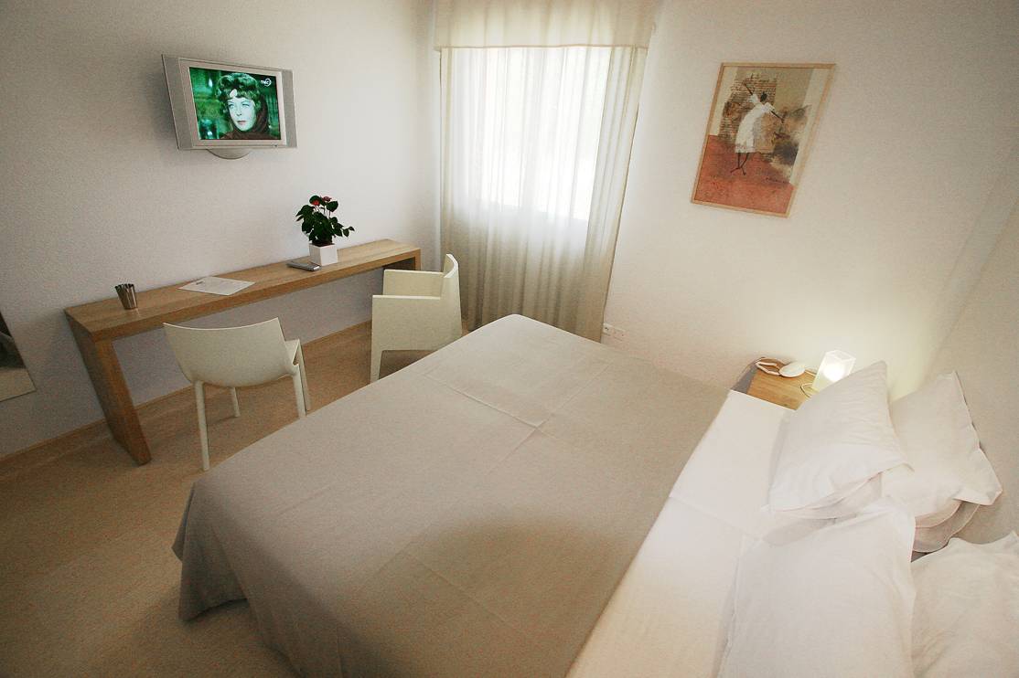 Reservation d'hotel à Bellegarde