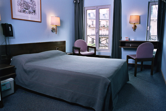 Reservation d'hotel à Paris
