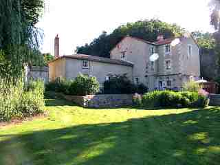 Reservation d'hotel à Romagne