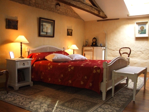 Reservation d'hotel à Romagne