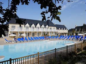 Reservation d'hotel à Huppain