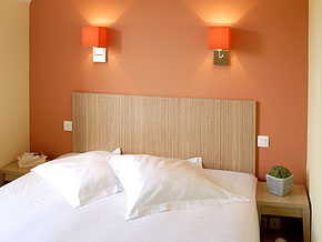 Reservation d'hotel à Huppain