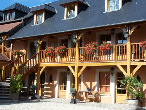 Reservation d'hotel à Pont-l'Évêque