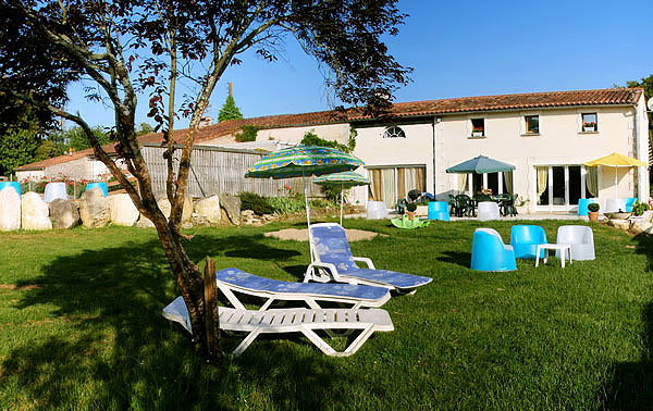 Reservation d'hotel à Trizay