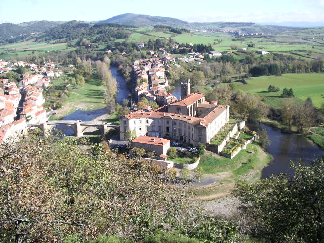 Reservation d'hotel à Lavoûte-Chilhac