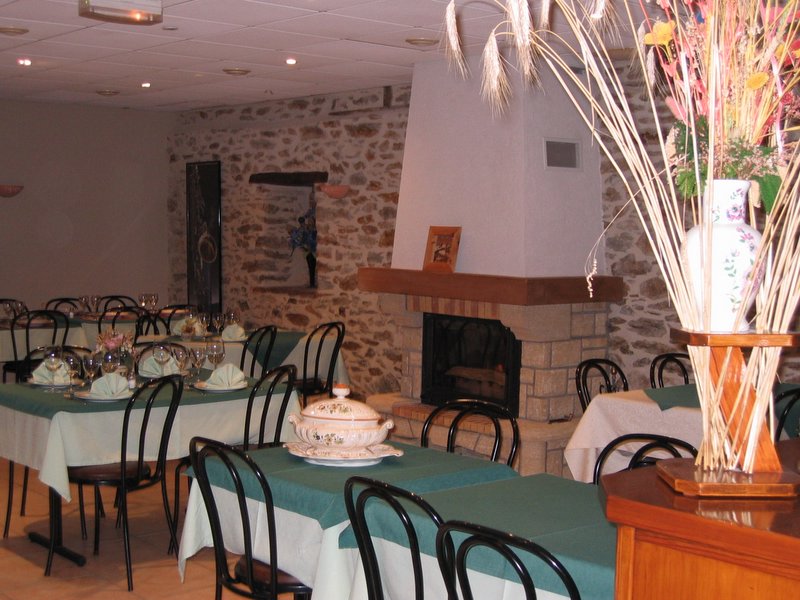 Reservation d'hotel à Maurs