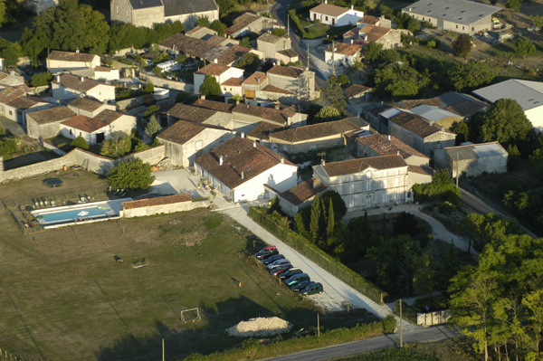 Reservation d'hotel à Asnières-la-Giraud
