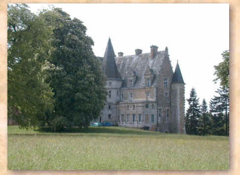 Reservation d'hotel à Courtalain