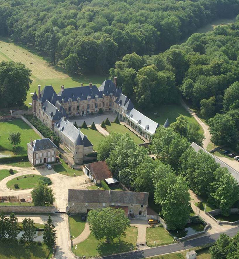 Reservation d'hotel à Douains
