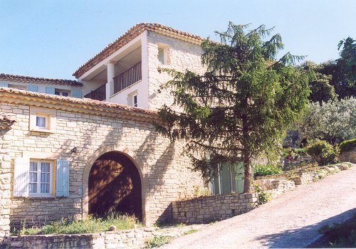 Reservation d'hotel à Saint-Pierre-de-Vassols