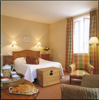 Reservation d'hotel à Tence