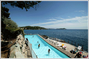 Reservation d'hotel à Hyères