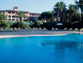 Reservation d'hotel à Grimaud