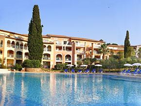 Reservation d'hotel à Roquebrune-sur Argens