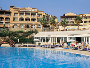 Reservation d'hotel à Agay