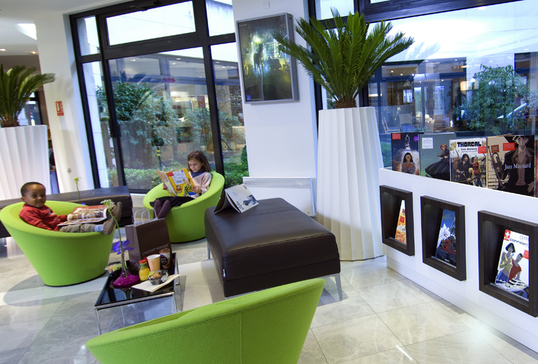 Reservation d'hotel à Sèvres