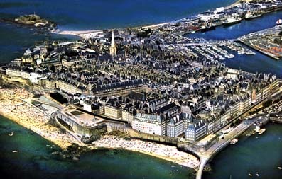 Reservation d'hotel à Saint-Malo