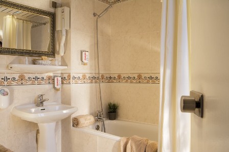Reservation d'hotel à Paris