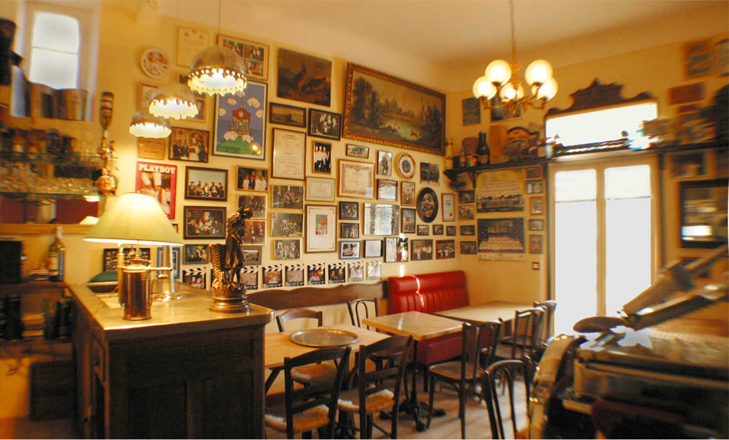 Reservation d'hotel à Montfrin