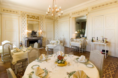Reservation d'hotel à Ygrande