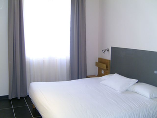 Reservation d'hotel à Arles