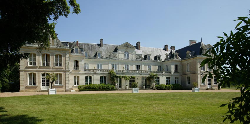 Reservation d'hotel à Champigné