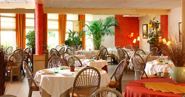 Reservation d'hotel à Saulges