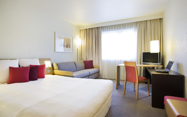 Reservation d'hotel à Palaiseau