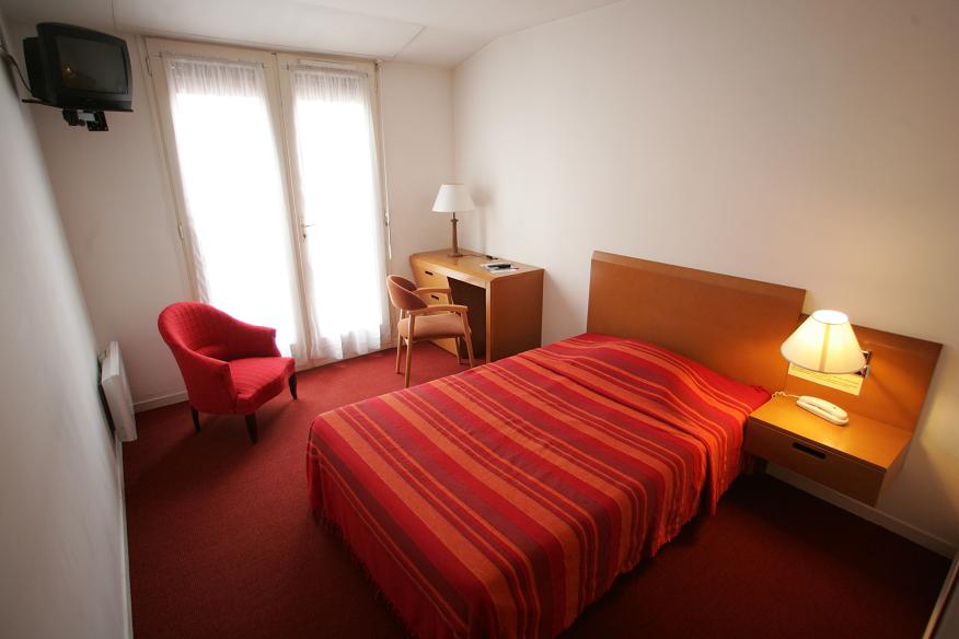 Reservation d'hotel à Dax