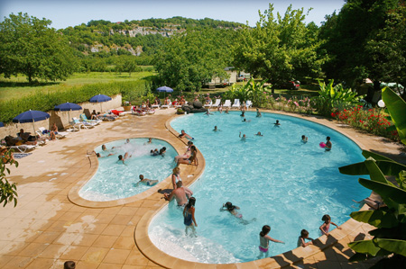 Reservation d'hotel à Lacave
