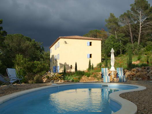 Reservation d'hotel à Bras