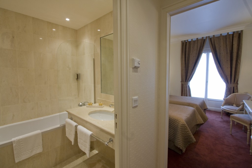 Reservation d'hotel à Lourdes