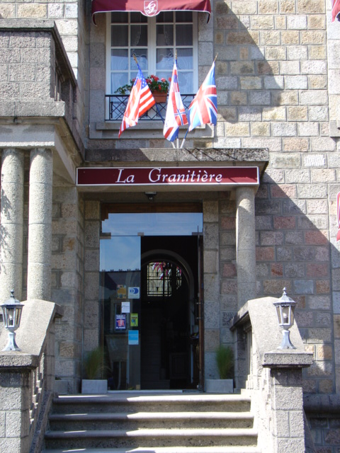 Reservation d'hotel à Saint-Vaast-la-Hougue