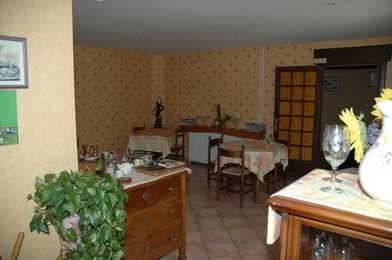 Reservation d'hotel à Aubérives-sur-Varèze