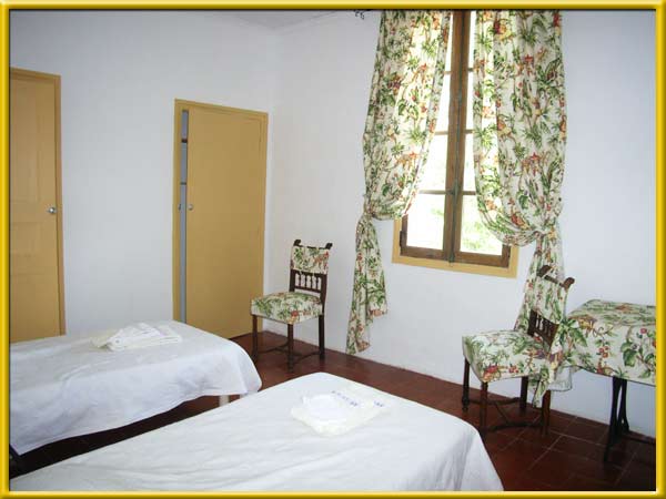 Reservation d'hotel à Béziers