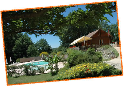 Reservation d'hotel à Saint-Cirq-Lapopie