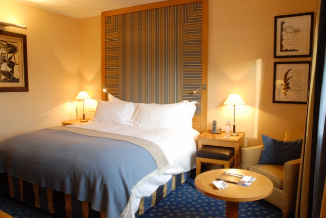 Reservation d'hotel à Nanterre