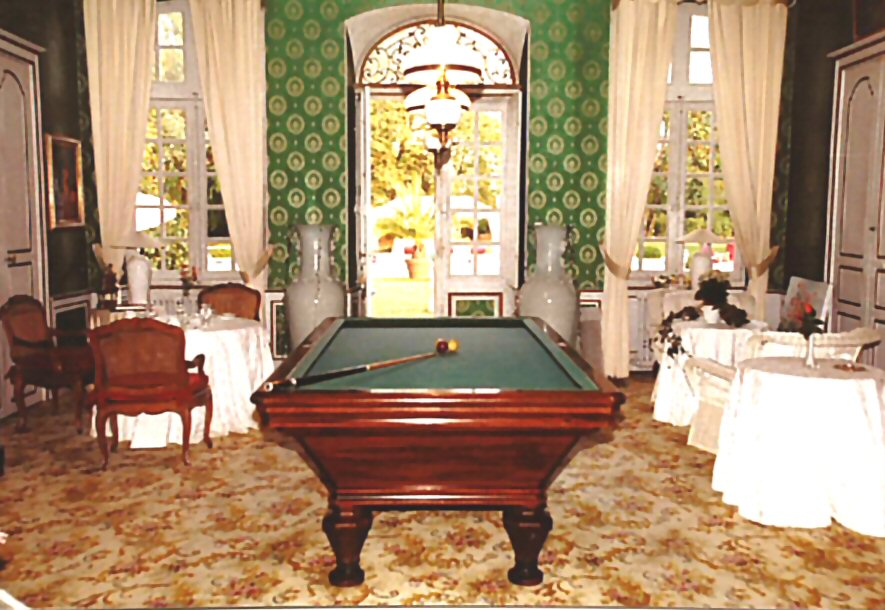 Reservation d'hotel à Saint-Loubès