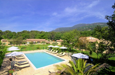 Reservation d'hotel à Tourette-sur-Loup