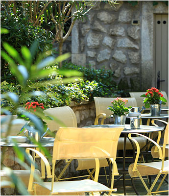 Reservation d'hotel à Fontvieille