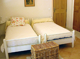 Reservation d'hotel à Roussillon