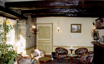 Reservation d'hotel à Baud