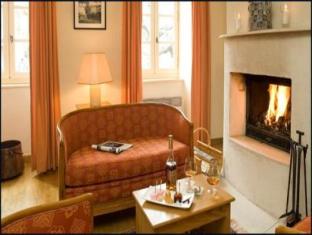 Reservation d'hotel à Saint-André-de-Valborgne