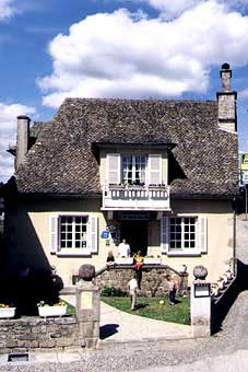 Reservation d'hotel à Saint-Julien-aux-Bois