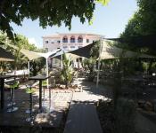 Hotel grand-heotel-des-bains sanary-sur-mer