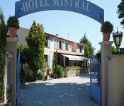 logis hotel mistral de provence, mas-blanc-des-alpilles