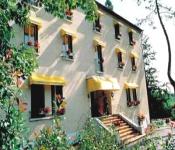logis hotel les cedres, joyeuse