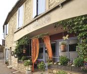 logis hotel le crillon , murs