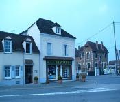 logis hotel le braytois, bray-sur-seine